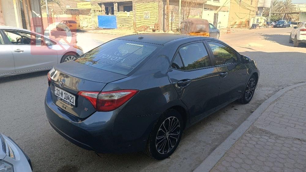 تويوتا كورولا